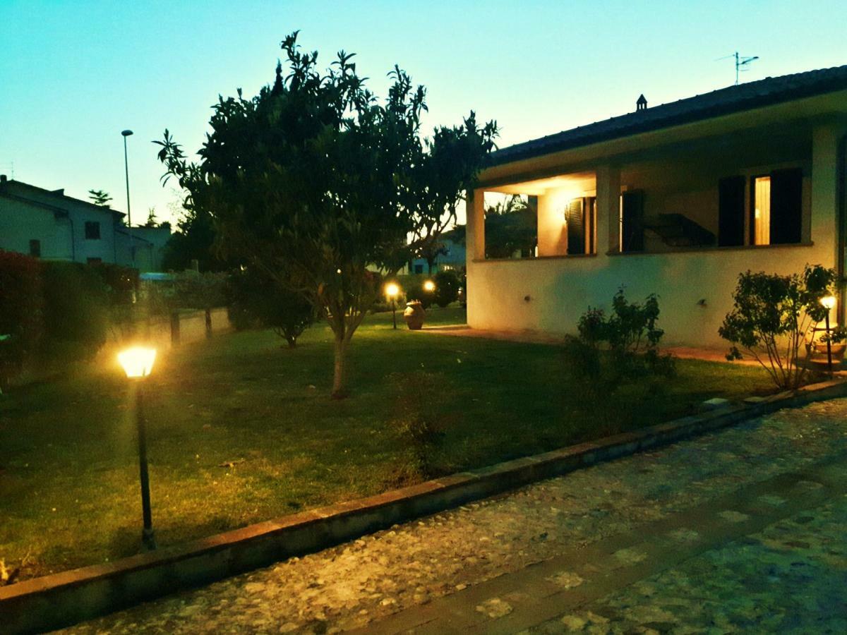 Bed and Breakfast Elisa House Foligno Exterior foto